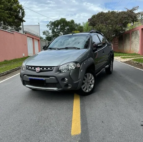 Fiat Strada Adventure1.8/ 1.8 Locker Flex CD 2016