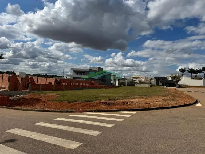 Terreno em Condomínio para Venda em Boituva, Portal das Estrelas III