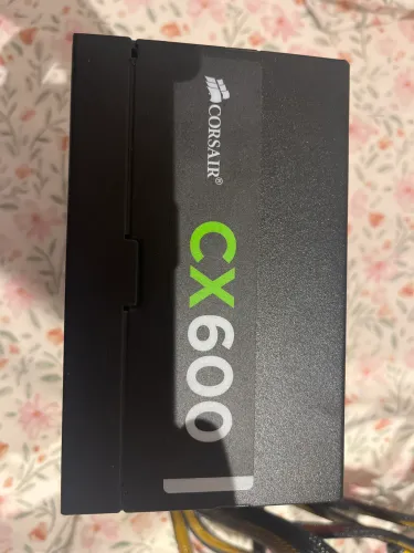 Fonte Corsair CX 600