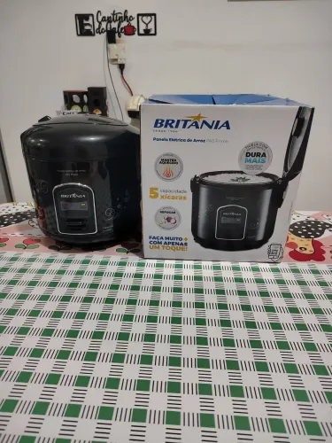 Troco panela elétrica Britânia 
