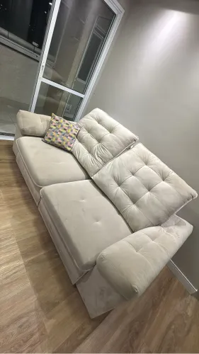 Sofá Retrátil e Reclinável 3 Lugares Bege - Ótimo Estado