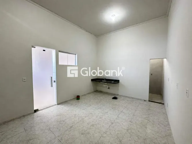 Kitnet para Aluguel - Bairro São Judas Tadeu - Montes Claros/MG, 1 quarto
