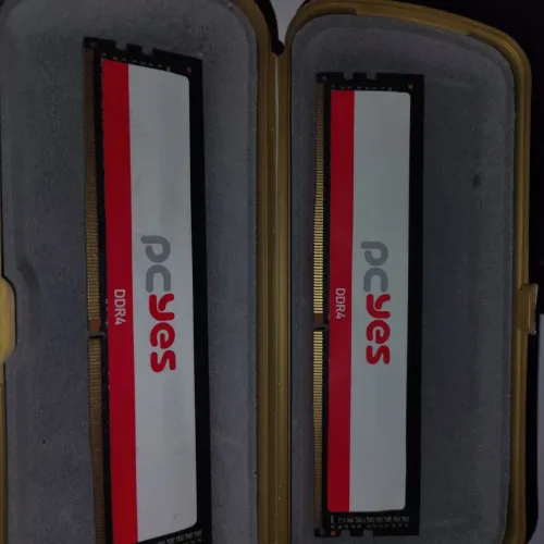 2 memória ram ddr 4 de 4GB de 2.400Mhz no precinho e negociável