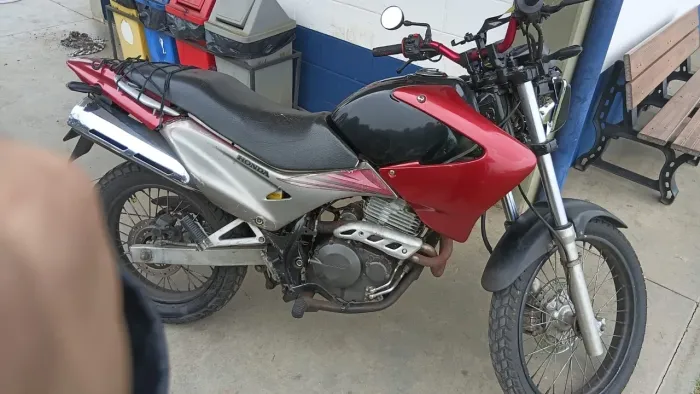 Honda NX 4 Falcon 400 2003