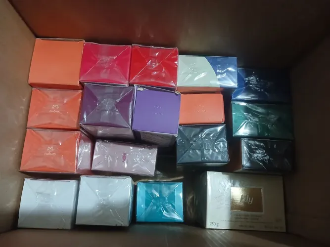 Desapego de perfumes novos da natura e boticário
