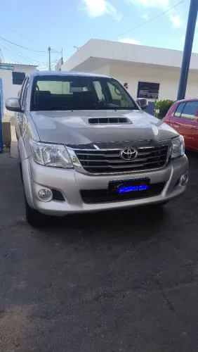 Toyota Hilux CD SRV D4-d 4X4 3.0 TDI Diesel AUT 2013