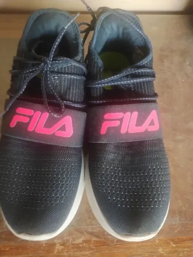 Tênis feminino fila 39