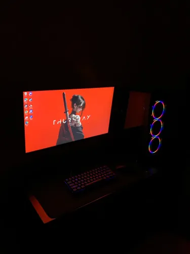 VENDE-SE PC GAMER!
