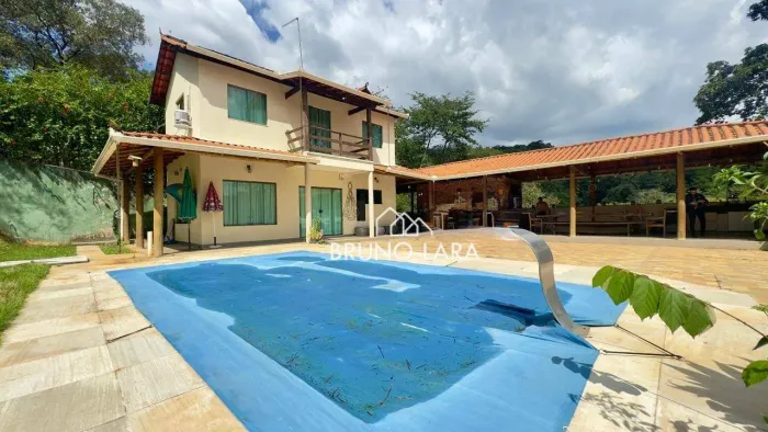 Casa à venda no Condomínio Quintas da Gentileza em Betim-MG