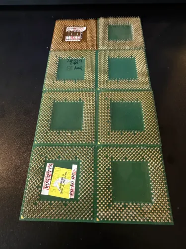 Lote de processadores antigos retrô AMD