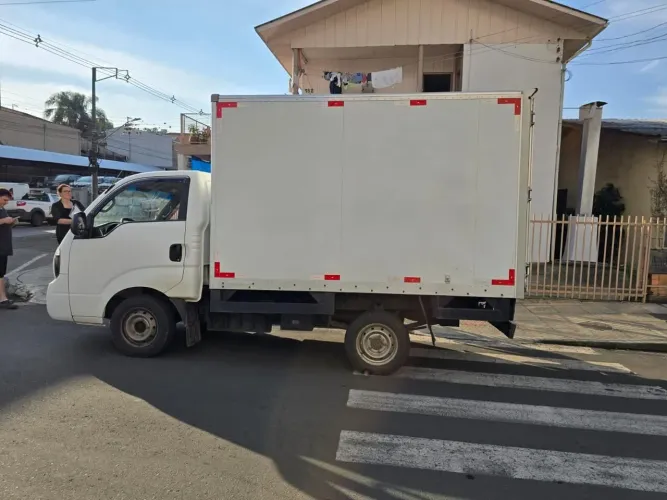 Baú Kia bongo