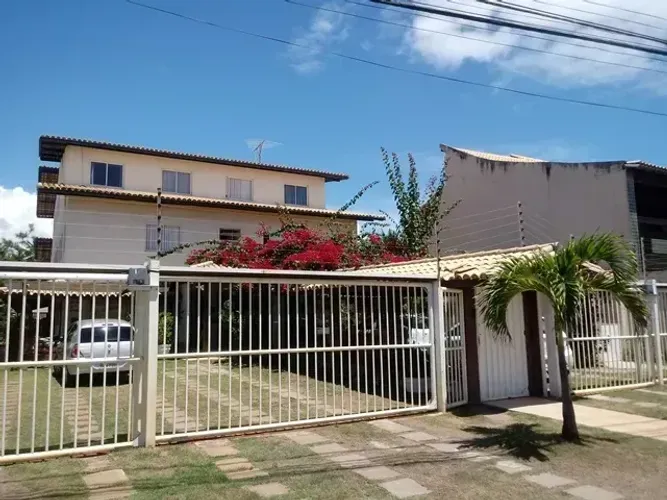 Apartamento a venda e locação anual, Mobiliado a 20m da Praia Pedra do Sal, Itapuã