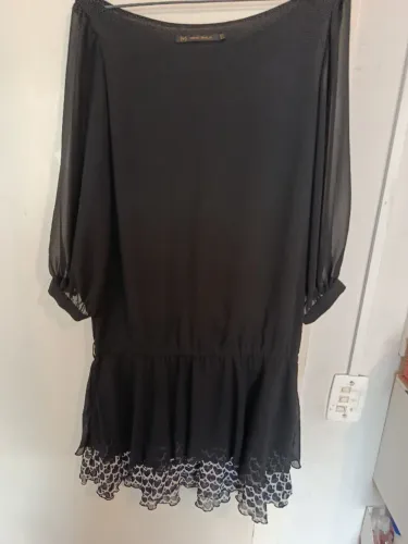 Vestido vide bula M