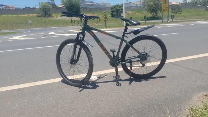 Vende-se bicicleta aro 29, 4 meses de uso 
