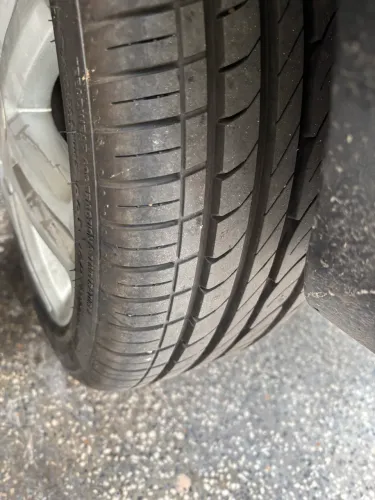 Vendo 4 pneus 185/45