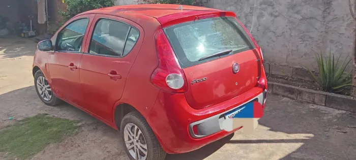 Fiat Palio Essence 1.6 Flex 16V 5P 2013