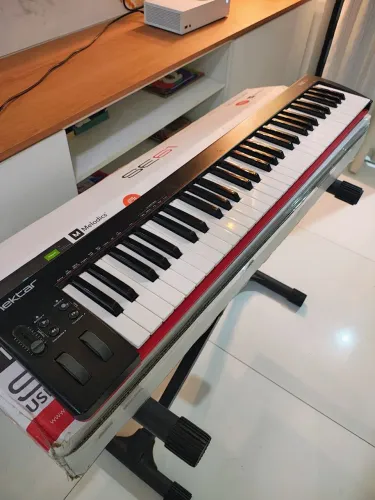 Teclado Controlador Nektar 61 Teclas Perfeito