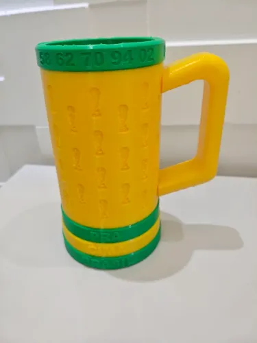 Porta latas da Copa
