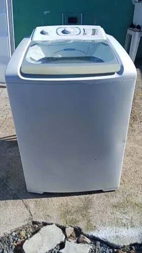 Vendo máquina Electrolux 12 Kilos funcionando perfeitamente