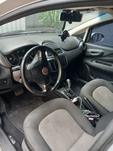 Fiat Linea Essence 1.8 Flex 16V 4P 2015