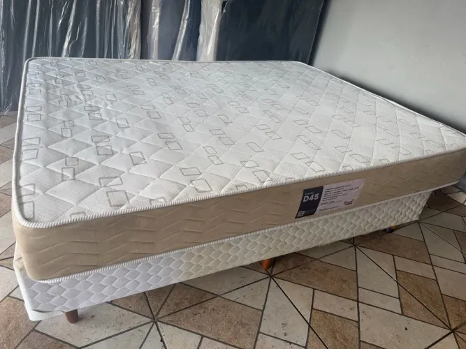 Cama box mas colchão Queen