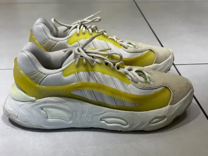 Tênis Adidas Oznova Original - Tamanho 42 BR (Excelente Estado)