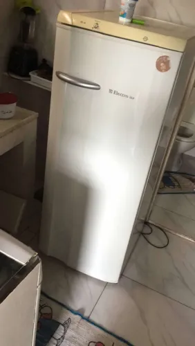 Vendo geladeira?