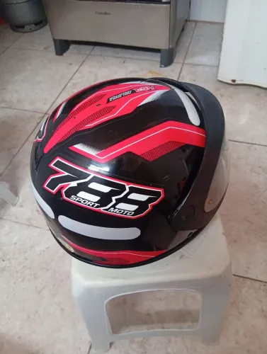 Capacete 60