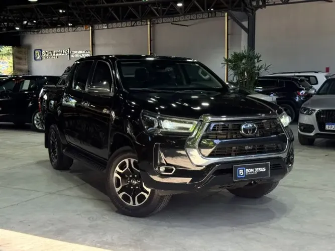 Toyota Hilux CD SRX 4X4 2.8 TDI 16V Diesel Aut. 2023