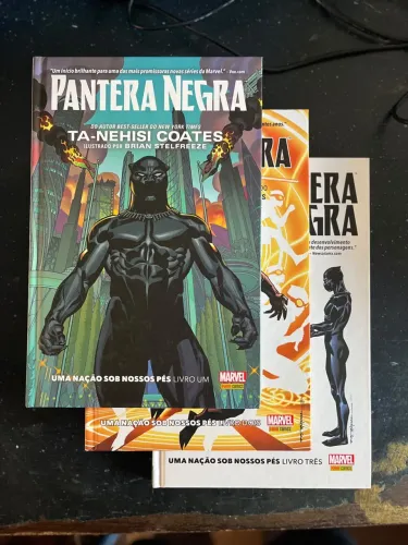 Pantera Negra - Uma Nação sob nossos pés e Vingadores do Novo Mundo (5 edições)