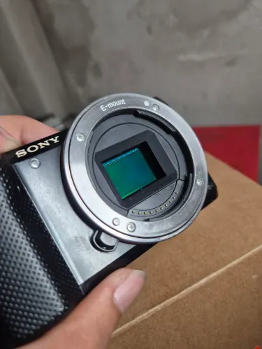 Sony a5000 + lente 25mm