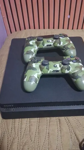 PS4 SLIM