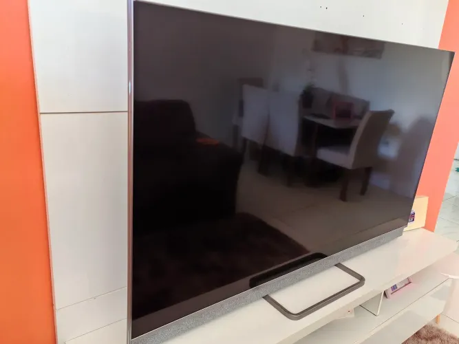 Tv tcl 65c825 com defeito