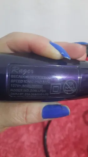 Secador de cabelo e chapinha
