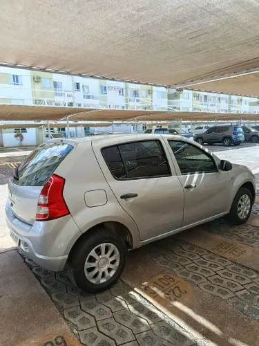 Renault Sandero Authentique Hi-flex 1.0 16V 5P 2012