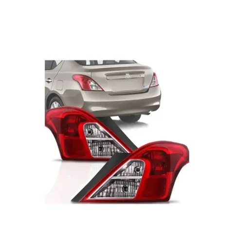Lanterna Traseira Nissan Versa Ano: 2012/2017 