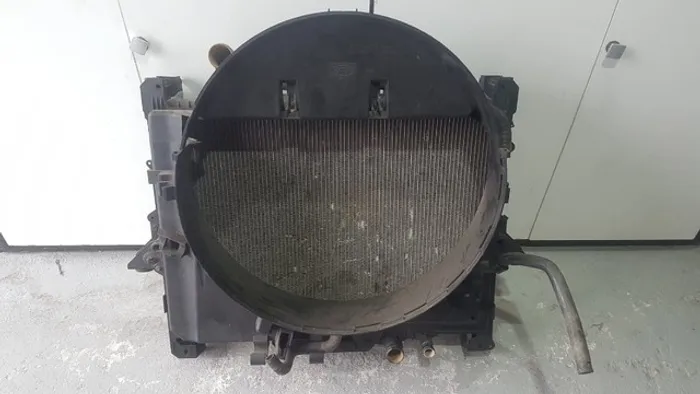 Radiador com defletor Discovery 4 3.0 V6 Bi-turbo 2014 BG1740