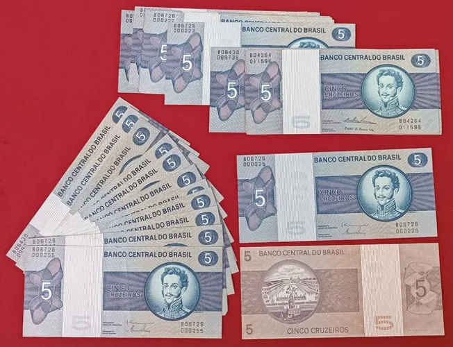 Cédula antiga de coleção. 5 Cruzeiros. Déc 70. R$ 9,00 cada.