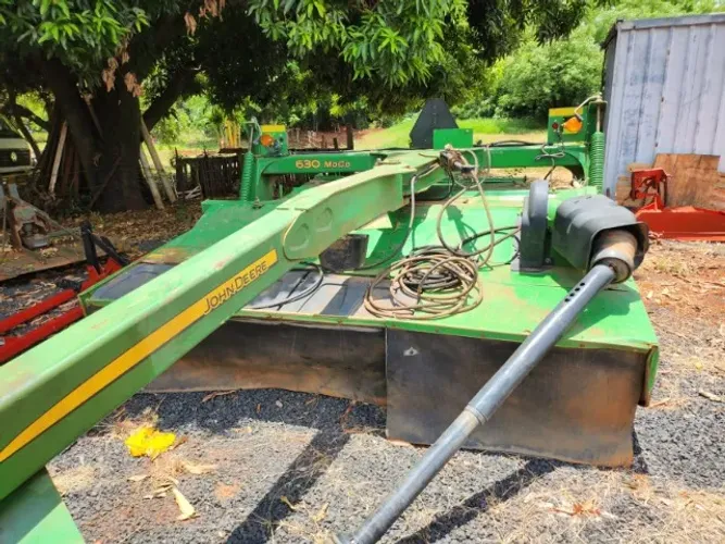 Segadeira de Feno marca John Deere