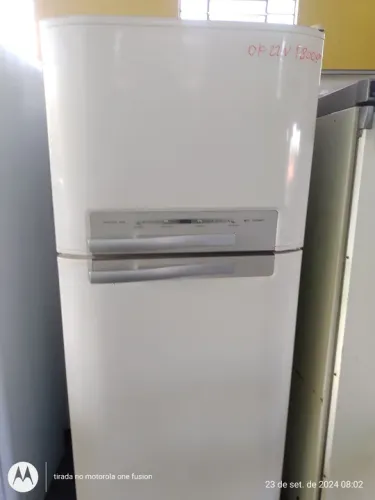 REFRIGERADOR ELECTROLUX DF 46 220V