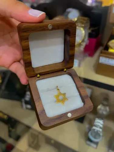 Pingente estrela de Davi em ouro18k 