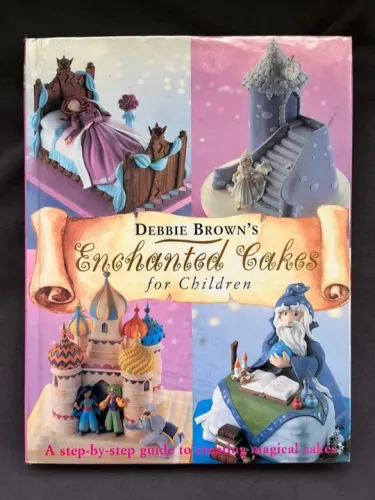 Livro importado - Debbie Brown's Enchanted Cakes for Children - de bolos decorados