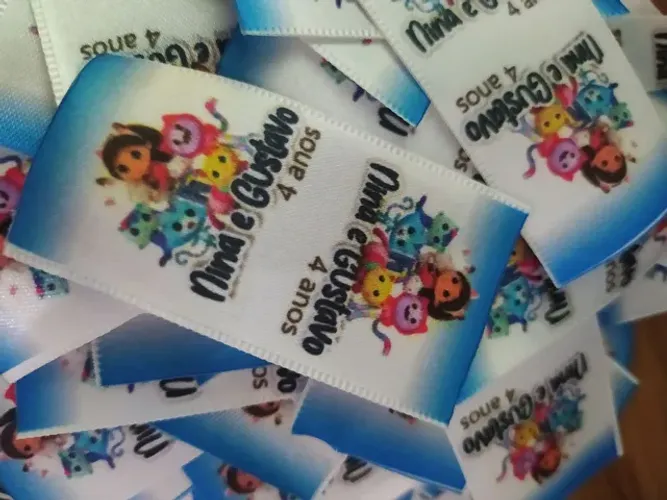 Etiqueta Personalizada em Tecido 