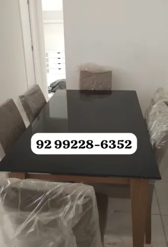Mesa de jantar 6 cadeiras tampo de vidro 