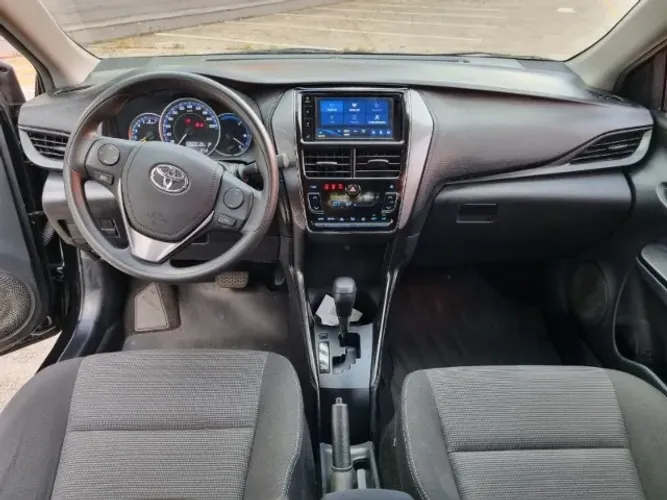 SUCATA TOYOTA YARIS 2023