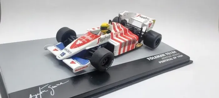 Lendas Brasileiras Do Automobilismo Toleman Tg 184 Ayrton Senna + Fascículo