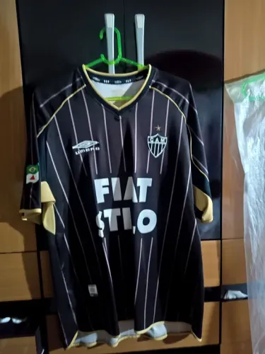 Duas camisas do Atlético Mineiro Umbro 95 anos, raridades tamanho gg