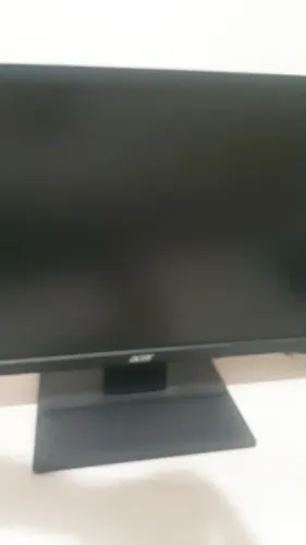 Monitor Acer "24" pol