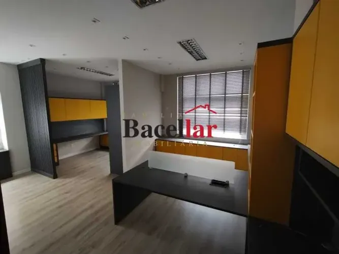 Sala comercial Centro 2 min Fórum RJ