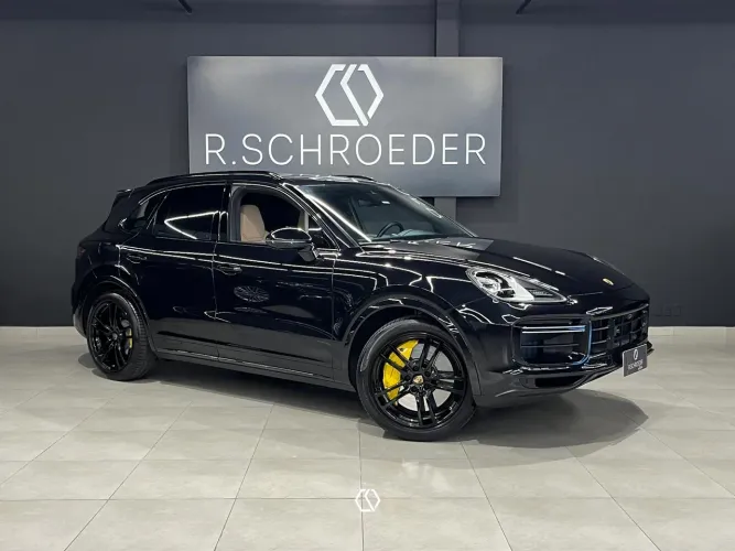Porsche Cayenne Coupe Turbo 4.0 V8 550cv 2021